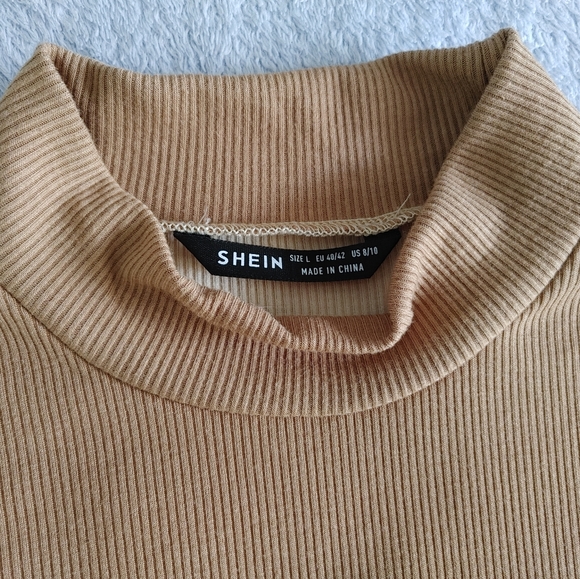 *SOLD* SHEIN rib-knit bodysuit - Picture 4 of 5